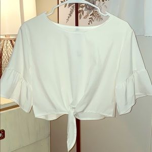 Crop top white shirt